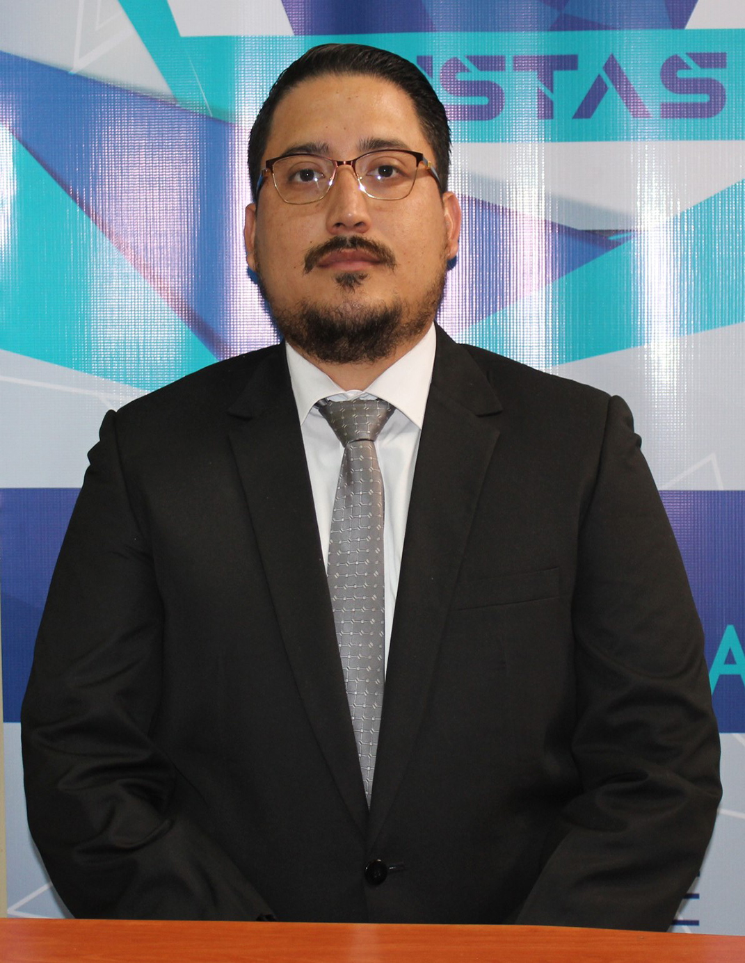 JORGE TARQUINO ERAZO RIVERA